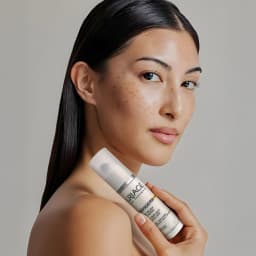Cuidado De Día Antimanchas SPF50+ Uriage Dépiderm 30ml 4