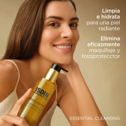 ISDIN Isdinceutics Essential Cleansing Oil to Milk 200 ml 3